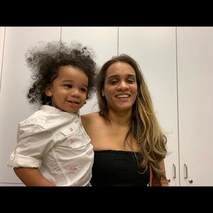 Meet your Posher, Fadia